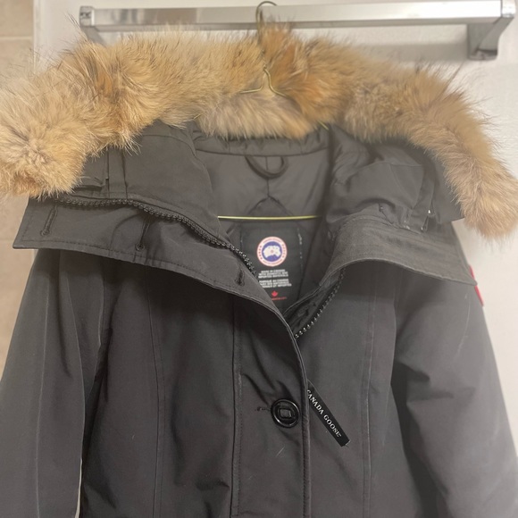 Women’s Small Canada Goose Roseclair Parka Coat - Picture 6 of 15